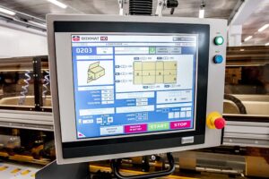 Inteligo system - touch screen for boxmakers